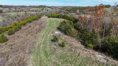 1100 Old Dixville Rd, Harrodsburg, KY 40330 - photo 7