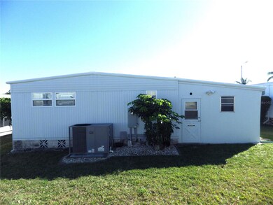 574 Queen Palm, Largo, FL 33778 - photo 7