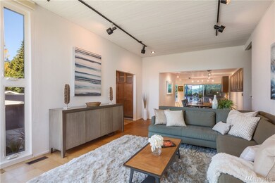 4435 Memory Ln W, University Place, WA 98466 - photo 3