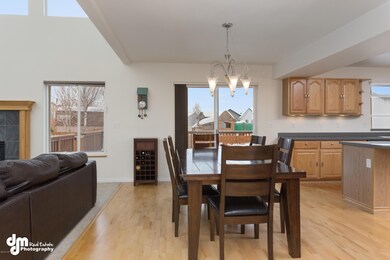 Dining Area 4173-FULL