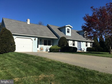 98 Ryan Ave, Tamaqua, PA 18252 - photo 2