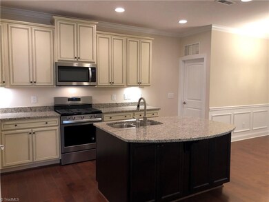 3404 Amber Meadows Rd unit 35 AM, High Point, NC 27265 - photo 5