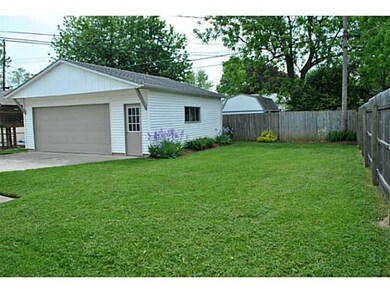 3757 Shirley Ln, Columbus, OH 43228 - photo 2