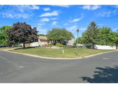 Wonderfully large corner lot