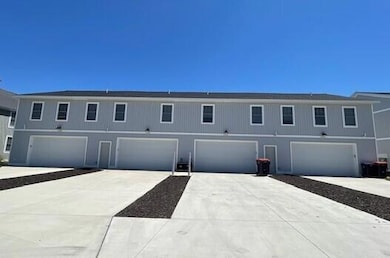 2106 Sherwood Ave, Holland, MI 49423 - photo 3