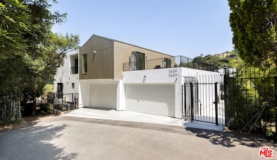 The Regal unit 3659, Los Angeles, CA 90068 - photo 2