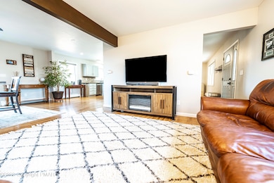 467 Bernadine Dr, Stroudsburg, PA 18360 - photo 6