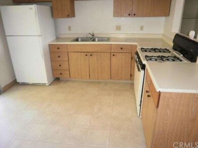 Kitchen - Dining