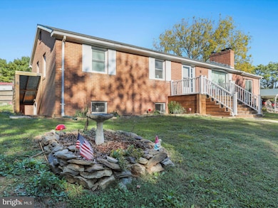 623 Docs Ln, Knoxville, MD 21758 - photo 2