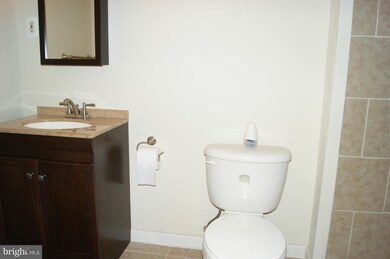 3 Burbage Ct, Nottingham, MD 21236 - photo 5