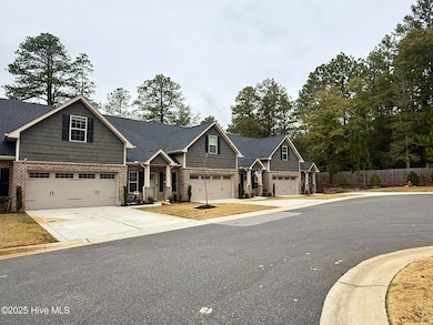 304 Mashie Ct, West End, NC 27376 - photo 3