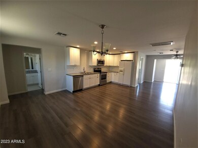 9317 N 12th St, Phoenix, AZ 85020 - photo 5