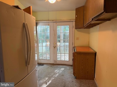 8446 Pine Blvd, Lusby, MD 20657 - photo 6