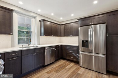 103 N Main St unit APARTMENT 1, Hatfield, PA 19440 - photo 3