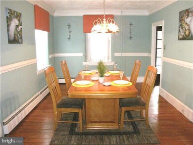 319 N Main St, Souderton, PA 18964 - photo 4