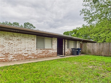 1714 Lawyer St unit A, College Station, TX 77840 - photo 2