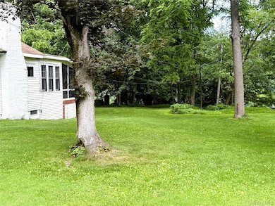 42 Eagle St, Monroe, NY 10950 - photo 4