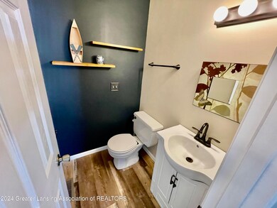 230 Raritan Rd, Lansing, MI 48911 - photo 7