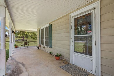 703 Central St, Iva, SC 29655 - photo 6