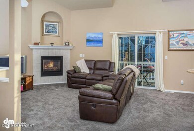 12303 Gregg Ln Anchorage AK-small-007-11