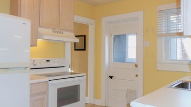 Kitchen (2)