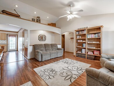 Spacious living area of 16x18