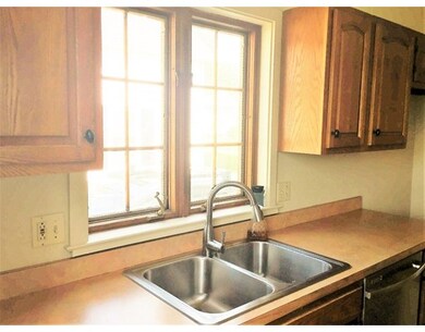 24 Thayer St, South Deerfield, MA 01373 - photo 3