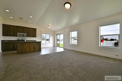 4211 E Roy Cir, Idaho Falls, ID 83401 - photo 3