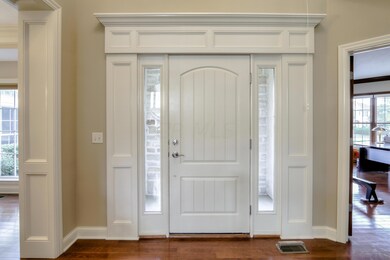 9824 Macdonald Dr, Dublin, OH 43017 - photo 4