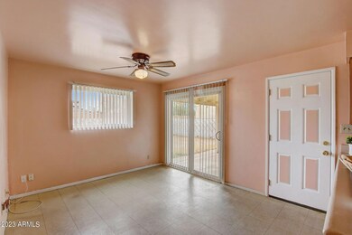 11-web-or-mls-W 16th St-011