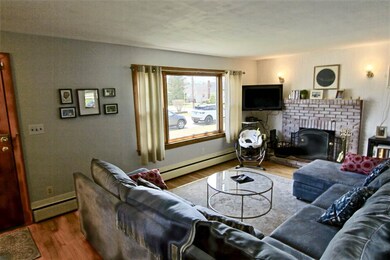 3 Berkshire Rd, Nashua, NH 03064 - photo 3