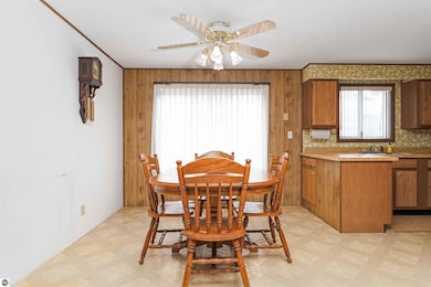 503 Cedar St, Elk Rapids, MI 49629 - photo 3