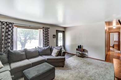 1893 N Metcalf St, Lima, OH 45801 - photo 3