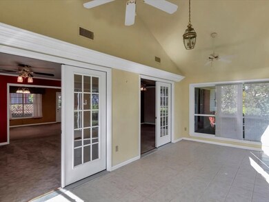 606 E Hospital St, Nacogdoches, TX 75961 - photo 6