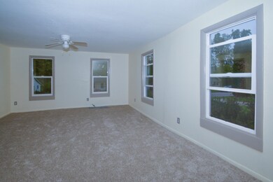 310 Locust St, Marshall, MI 49068 - photo 6