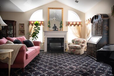 4783 Steeplechase Dr unit 9B, Macungie, PA 18062 - photo 3