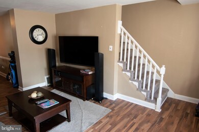 27 W Garrison Rd, Brookhaven, PA 19015 - photo 7