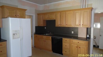 3113 S 2nd St, Whitehall, PA 18052 - photo 6