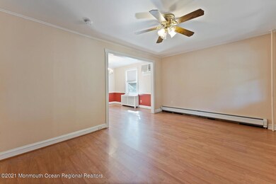 50 Charles St Metuchen NJ-large-006-047-
