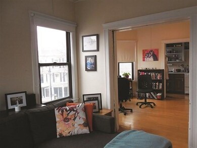 19 Pleasant St unit 5, Cambridge, MA 02139 - photo 3