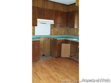 258 Brewster Dr, Fayetteville, NC 28303 - photo 5