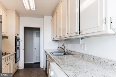 The Trianon unit 509, Bala Cynwyd, PA 19004 - photo 7