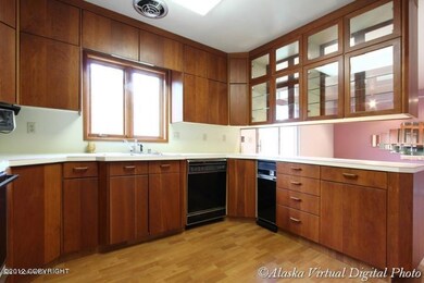 209 E 23rd Ave, Anchorage, AK 99503 - photo 2