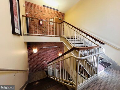 9020 Lorton Station Blvd unit 211, Lorton, VA 22079 - photo 4