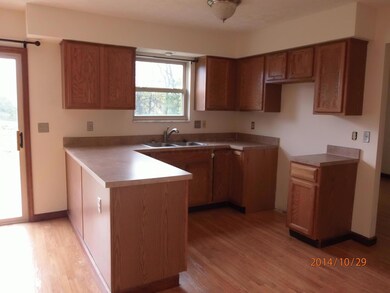 1430 Pecan Place, Circleville, OH 43113 - photo 6