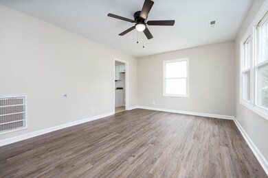Palmer_Ave_1518_Kalamazoo_49001-2