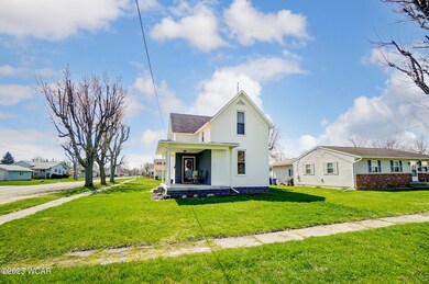 004_633 N Clay St