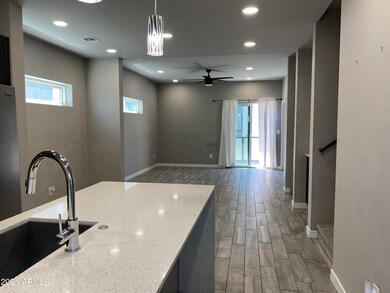 2727 E Thomas Rd unit 15, Phoenix, AZ 85016 - photo 4