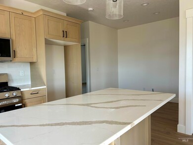 935 N 15th St, Payette, ID 83661 - photo 6