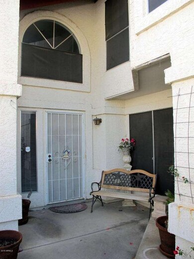 3FrontPorch